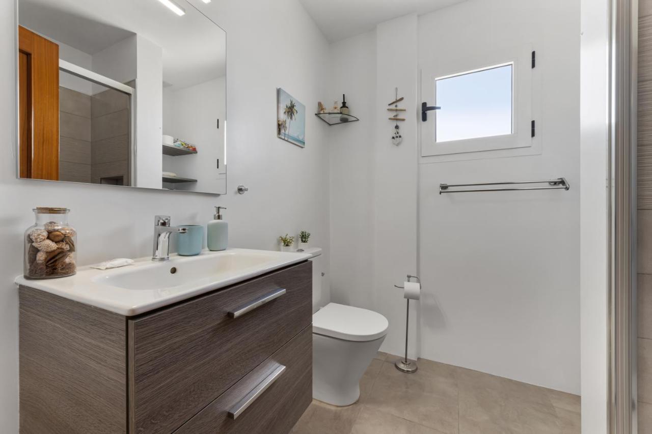 Apartment Casa Conchita. Relax, Diversion Y Playa. Playa Honda (Lanzarote)