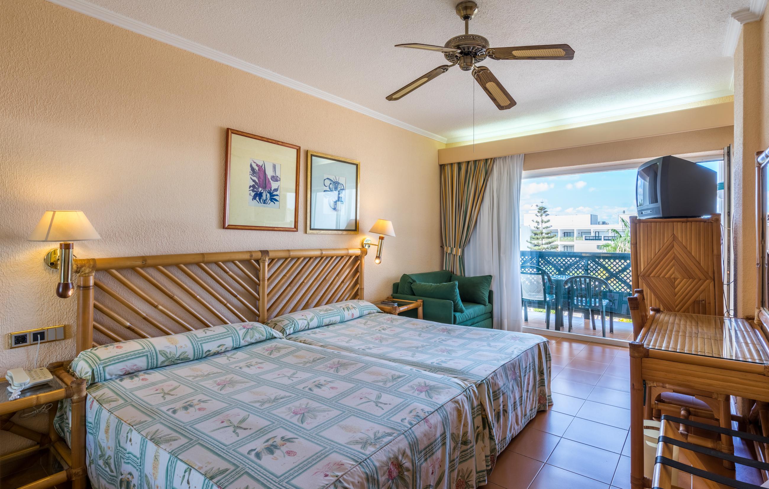 Bluesea Costa Bastian 4* Costa Teguise