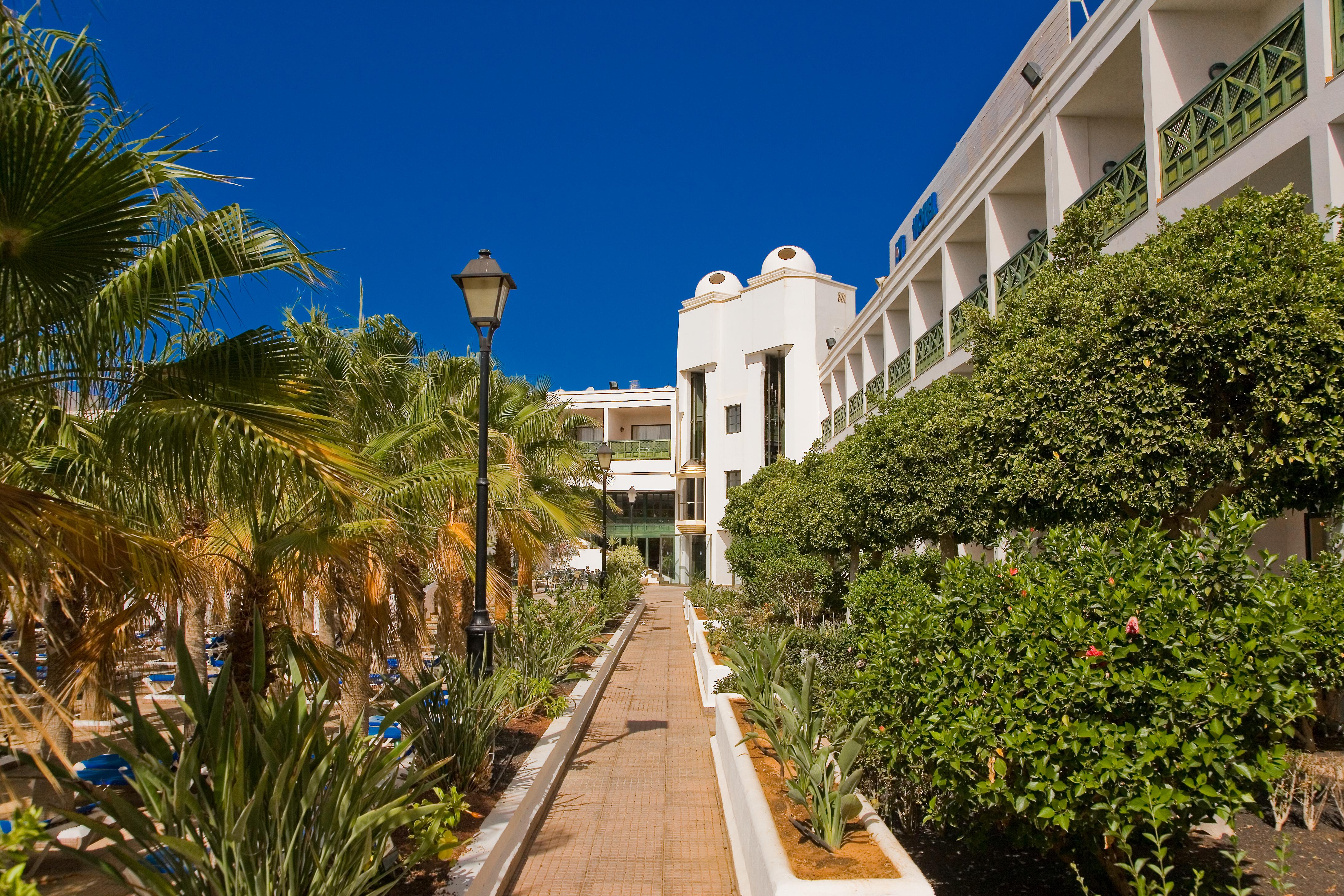 Bluesea Costa Bastian 4* Costa Teguise