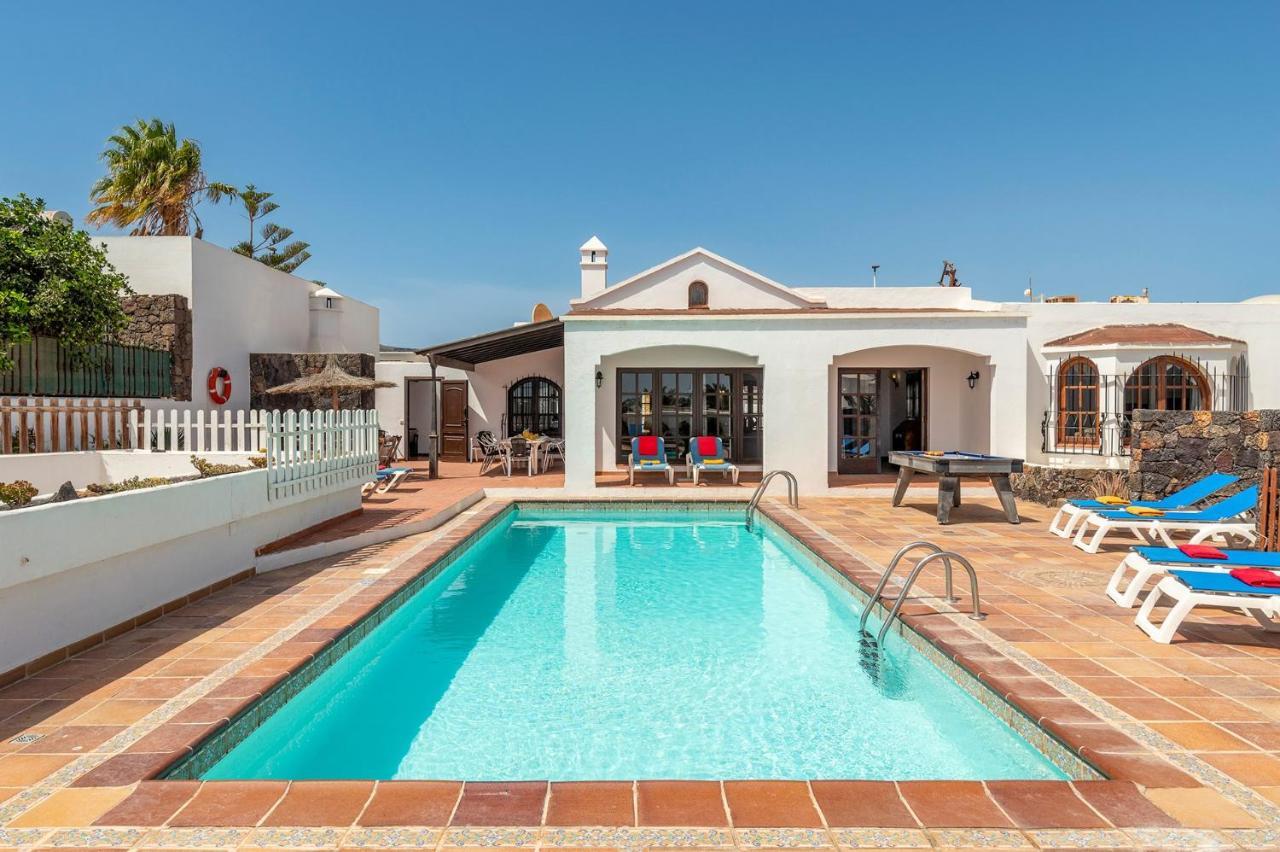 Villa Nikki By Puerto del Carmen (Lanzarote)