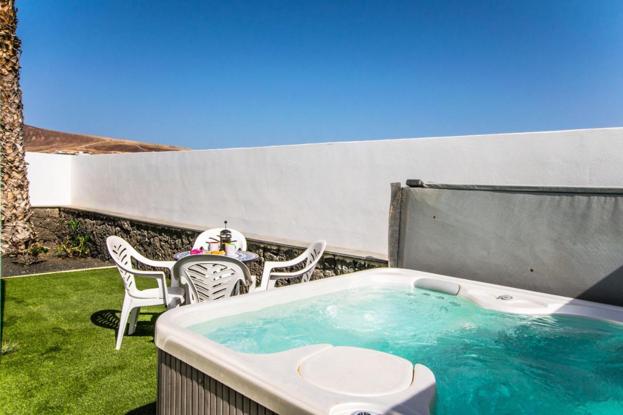 Alegranza - Lh190 By Now Ltd Villa Playa Blanca (Lanzarote)