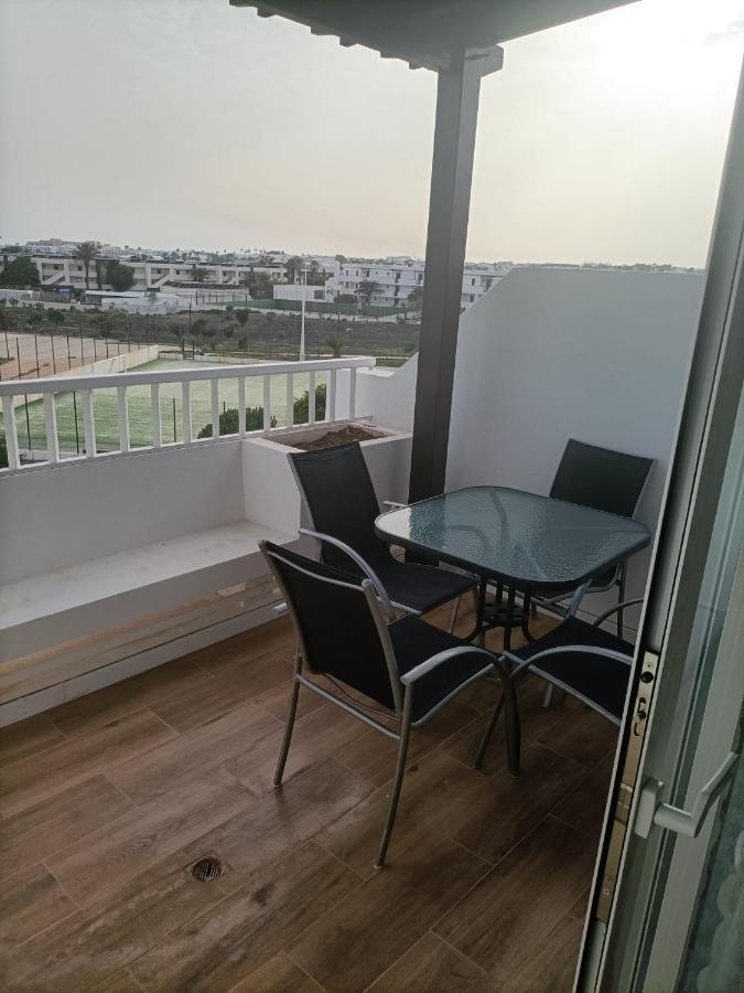 Apto. Vacacional “el Balcon De 4 Lunas” *