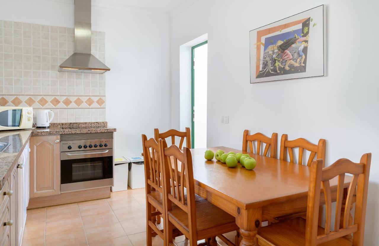 Villa Casas Nohara, Playa Blanca *