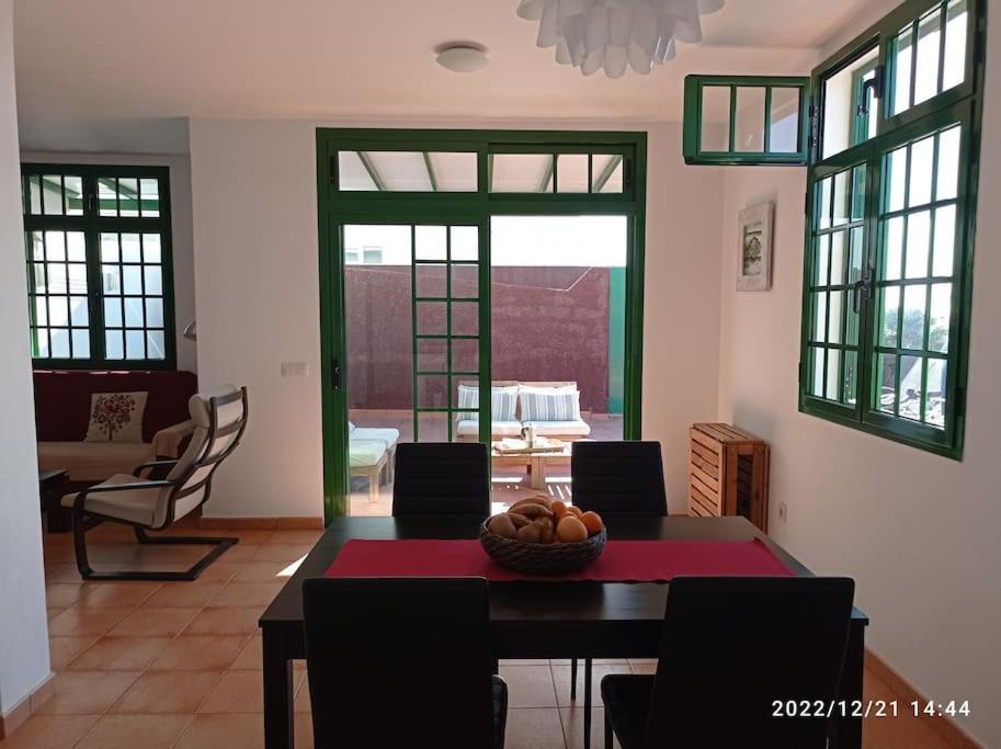 Duplex En Сasa de vacaciones Playa Blanca (Lanzarote)