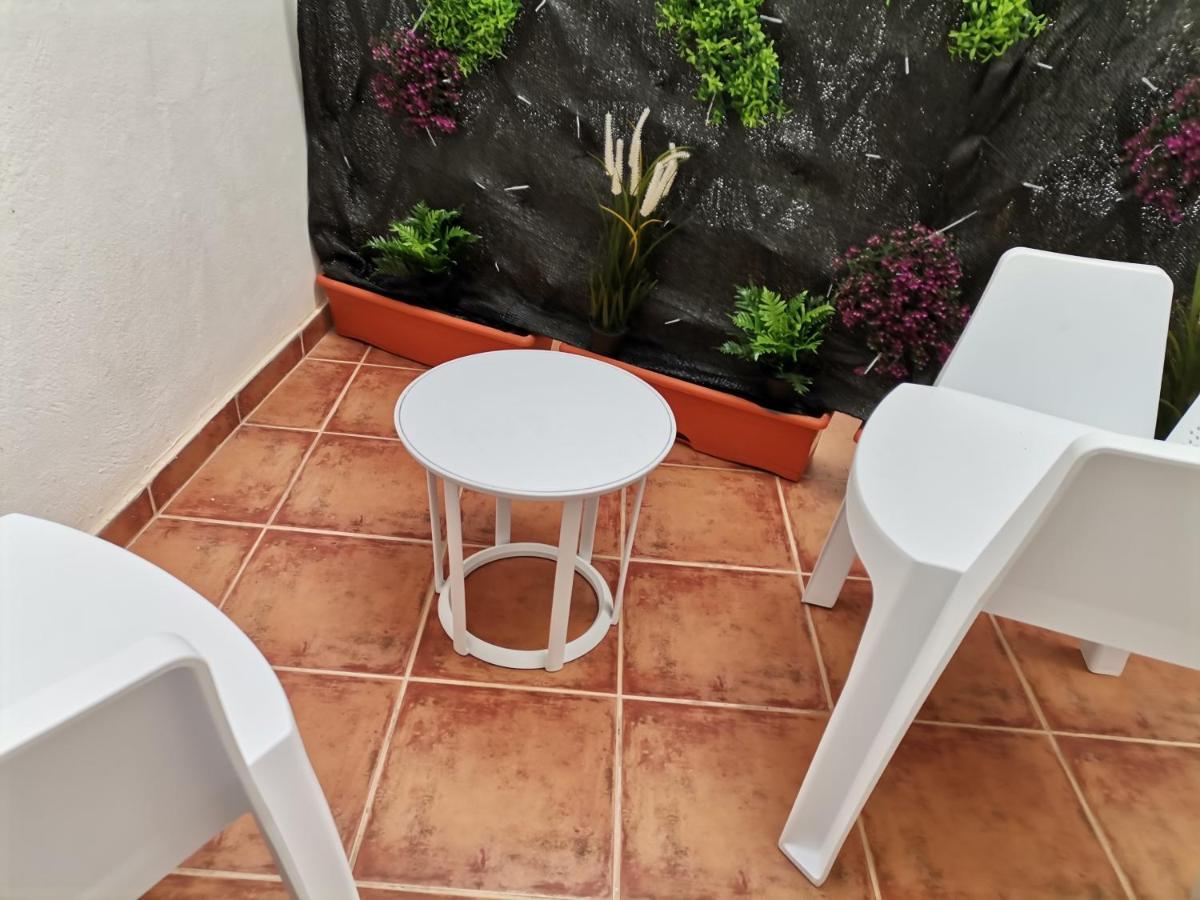 A Ensuite Con Zona De Patio Apartment *
