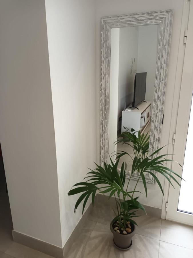 La Gaviota Apartment *