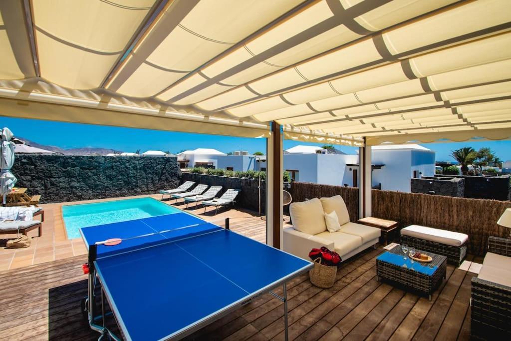Villa Cavendish With Sea Views And Heatable Pool Close To Flamingo *