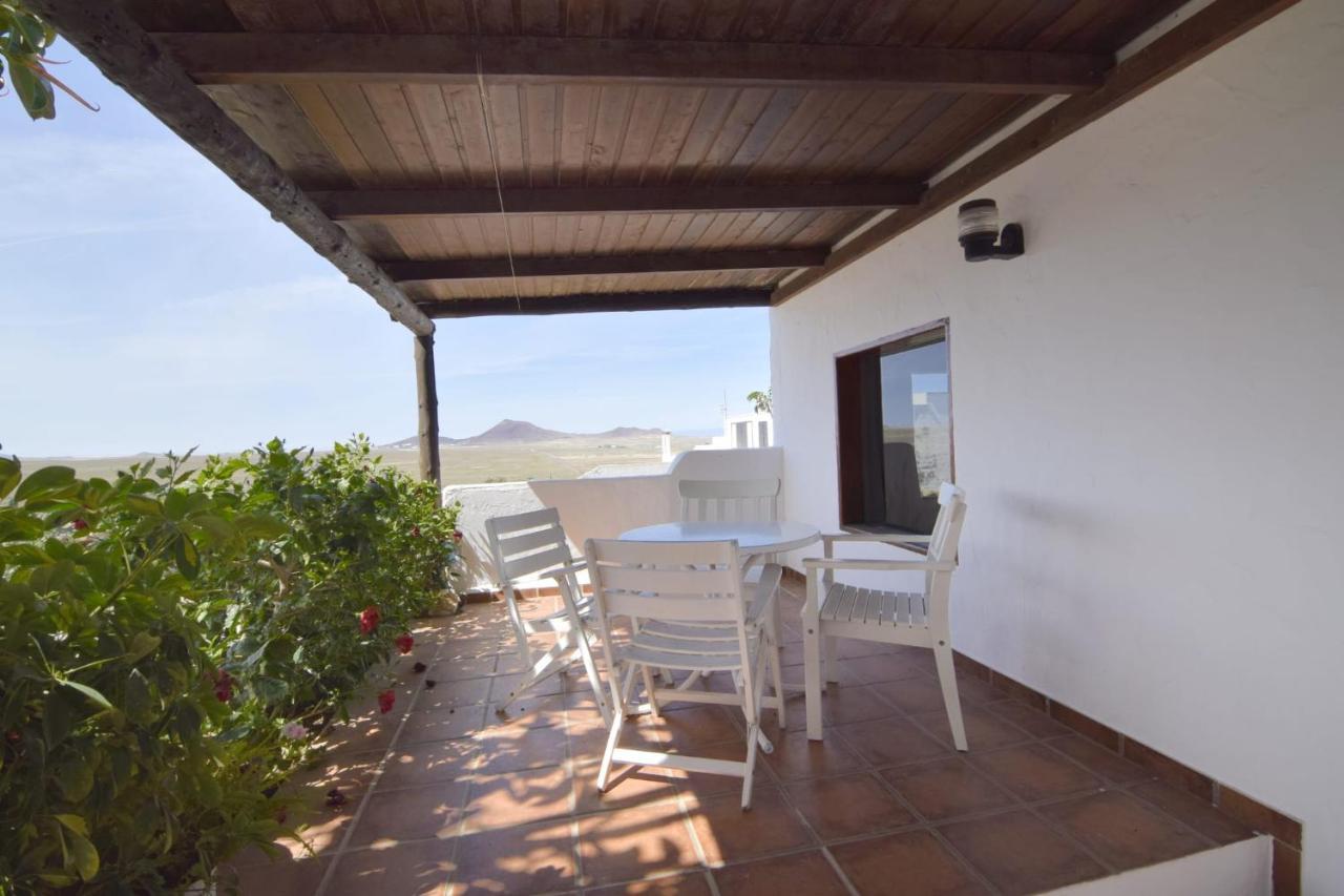 Casa Famara *