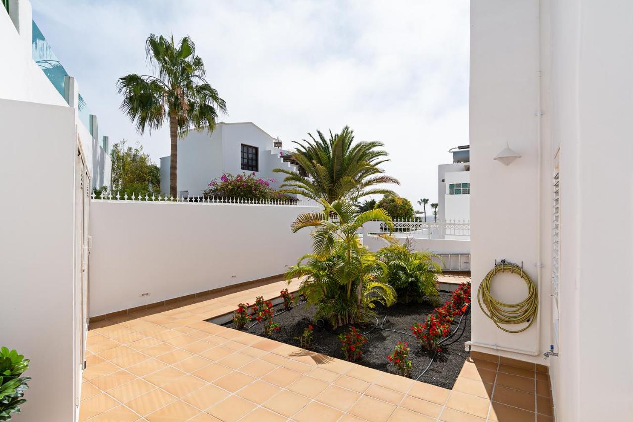 Lovely 3-bed In Puerto Del Carmen Villa Puerto del Carmen (Lanzarote)