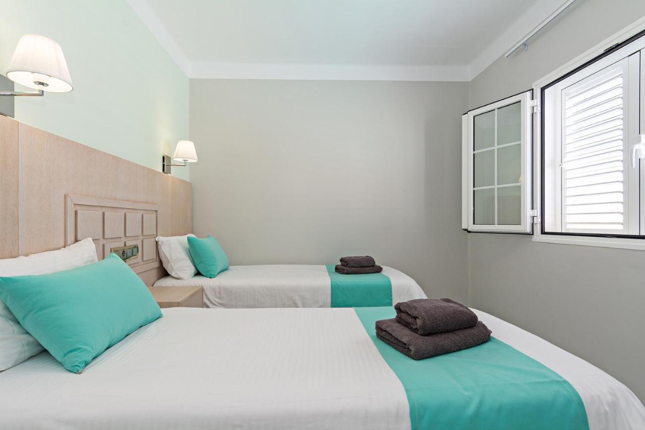 Lovely 3-bed In Puerto Del Carmen Villa Puerto del Carmen (Lanzarote)