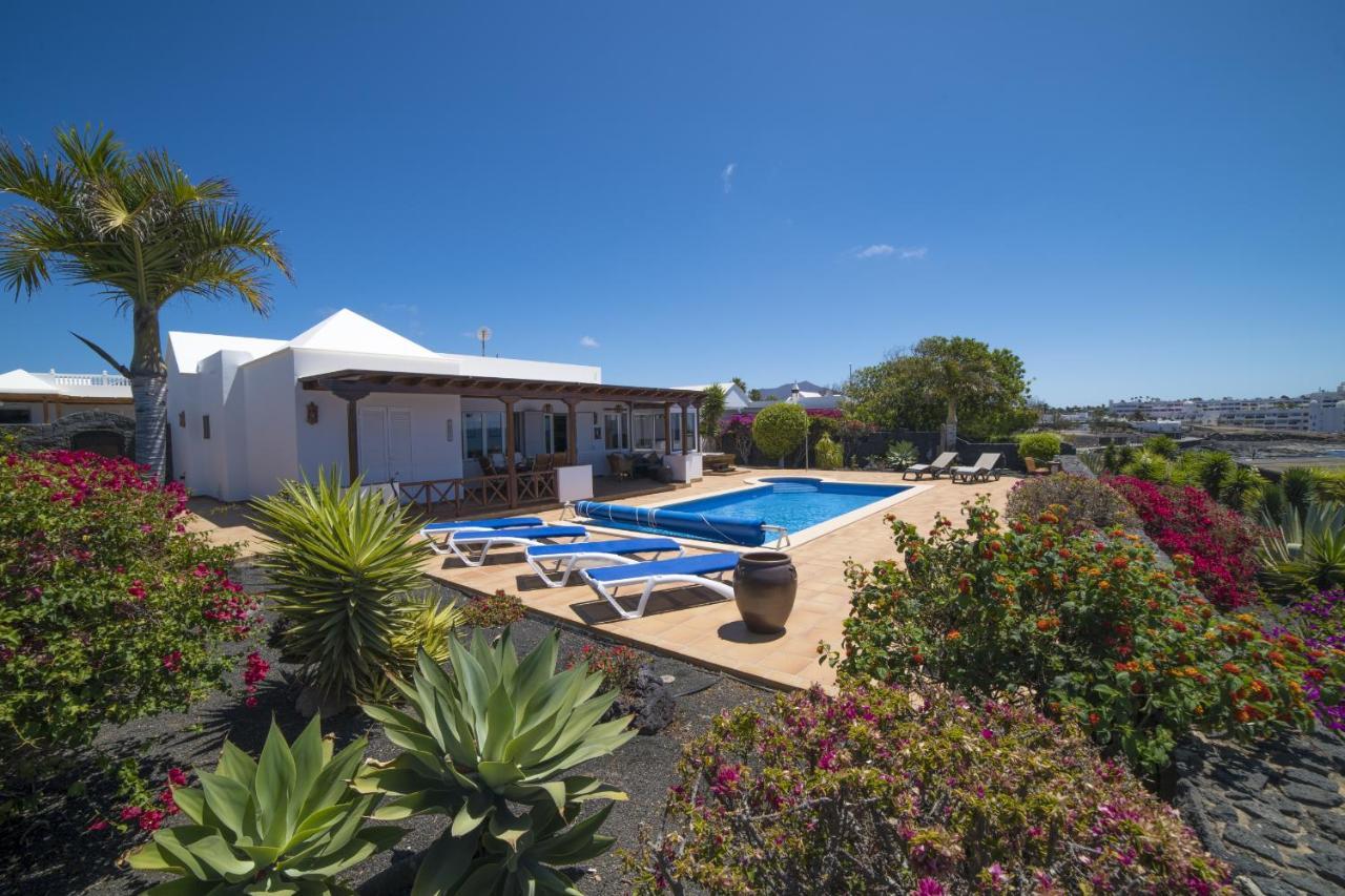 Costa Gwiga Villa *
