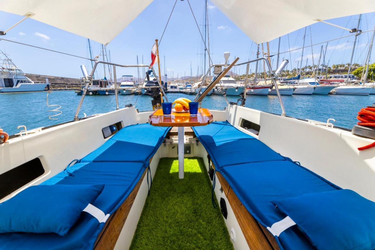 Hotel en barco Seaside Chill-out On A Sail Yacht