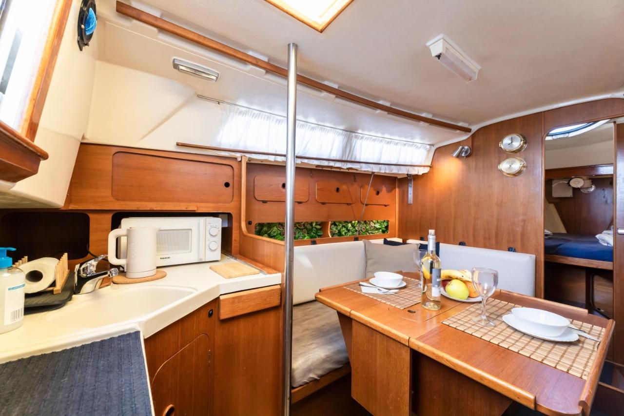 Seaside Chill-out On A Sail Yacht * Puerto Calero
