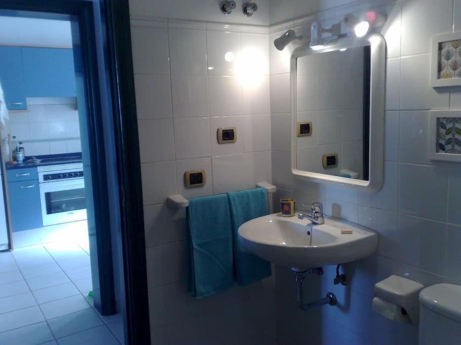 Duplex Con Piscina En 1ª Linea De Mar. Super Vistas Apartamento *