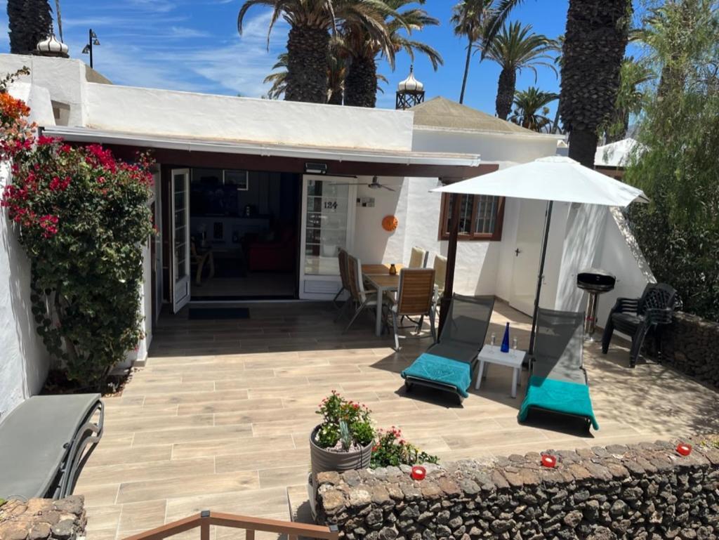 Deluxe 2 Bedroom On Brisas Complex With Large Heated Pool, Close To Playa Blanca (Lanzarote)