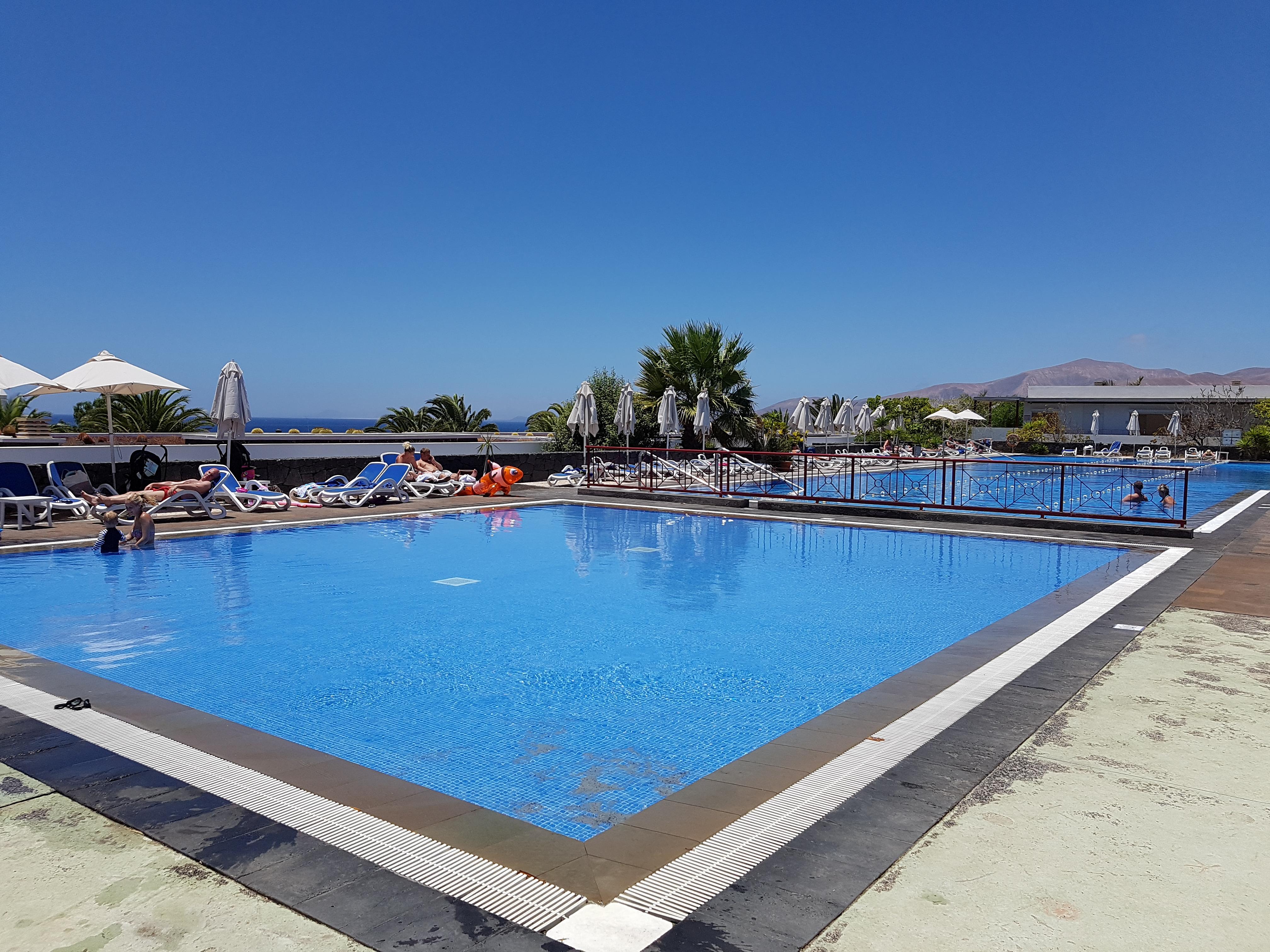 Costa Calero Thalasso & 4* Puerto Calero