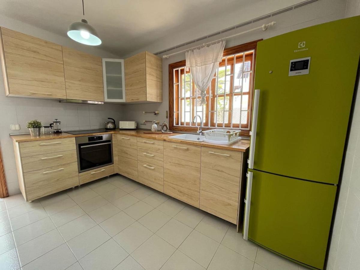 Villa Anna With Heated Pool Puerto del Carmen (Lanzarote)