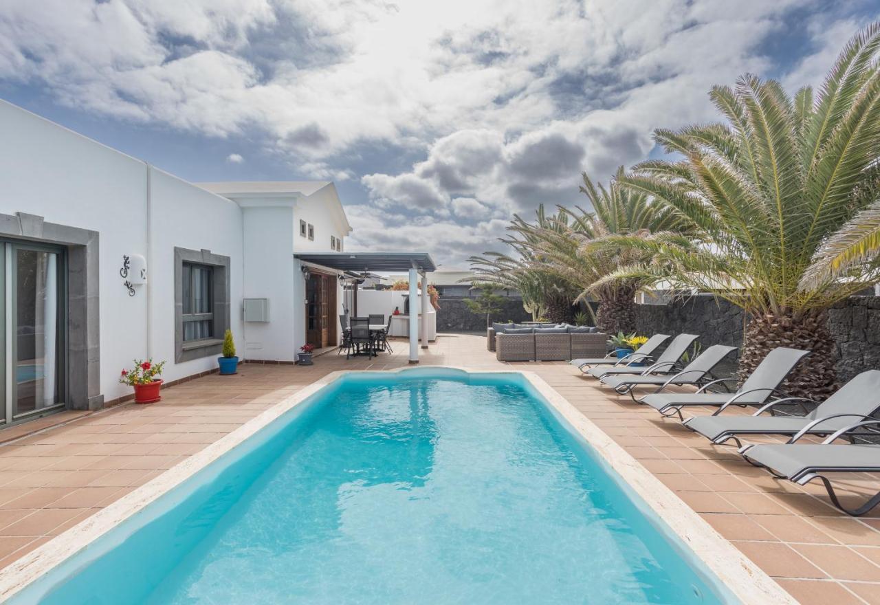 Lightbooking Gisher Lanzarote Chalet *