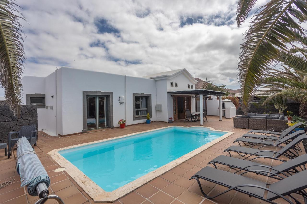 Lightbooking Gisher Lanzarote Chalet