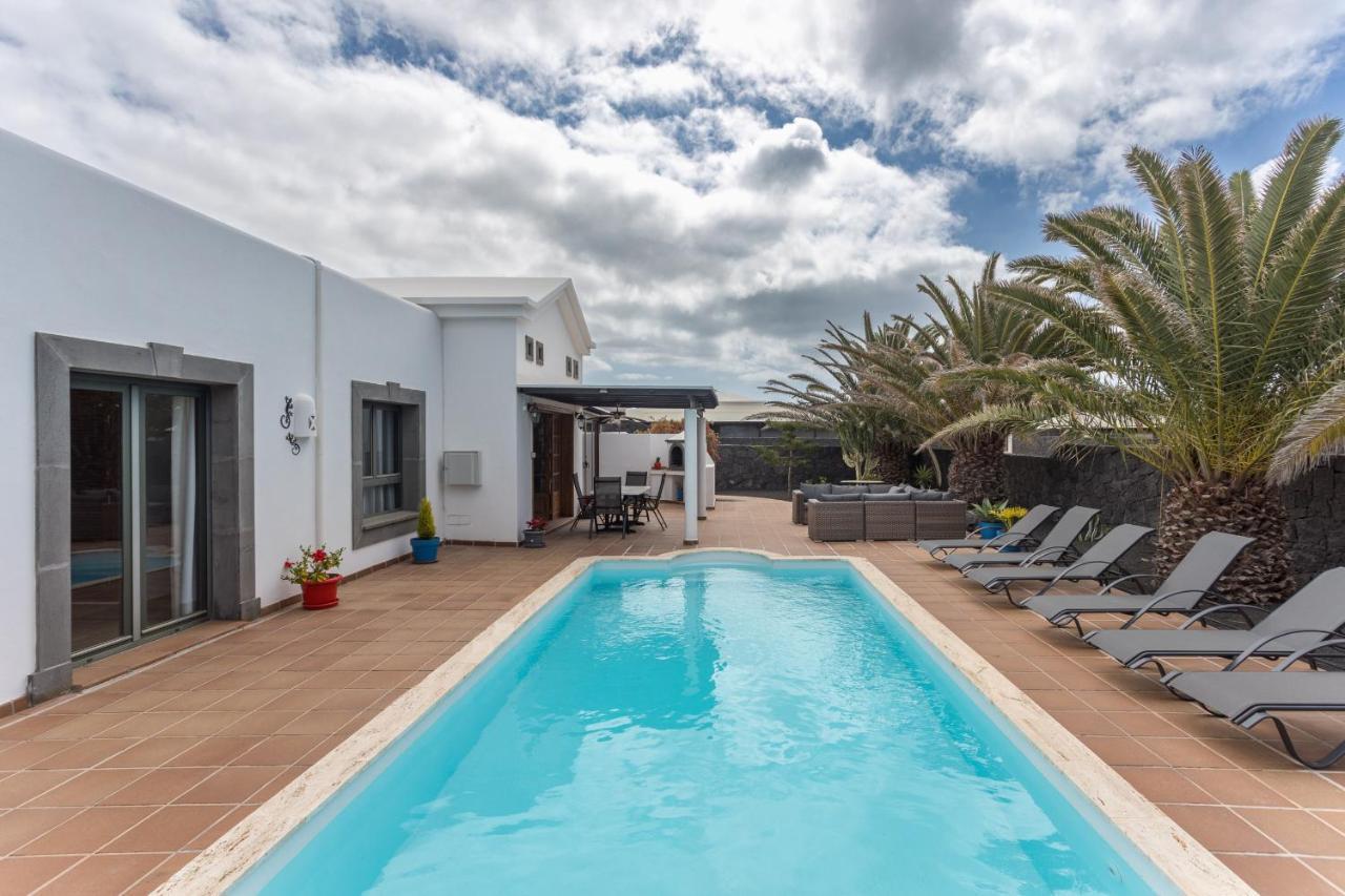 Lightbooking Gisher Lanzarote *