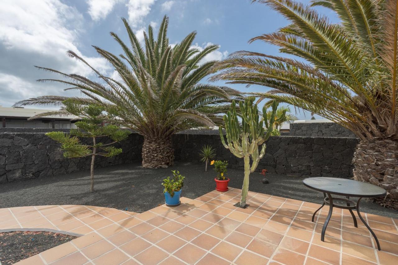 Lightbooking Gisher Lanzarote * Playa Blanca (Lanzarote)