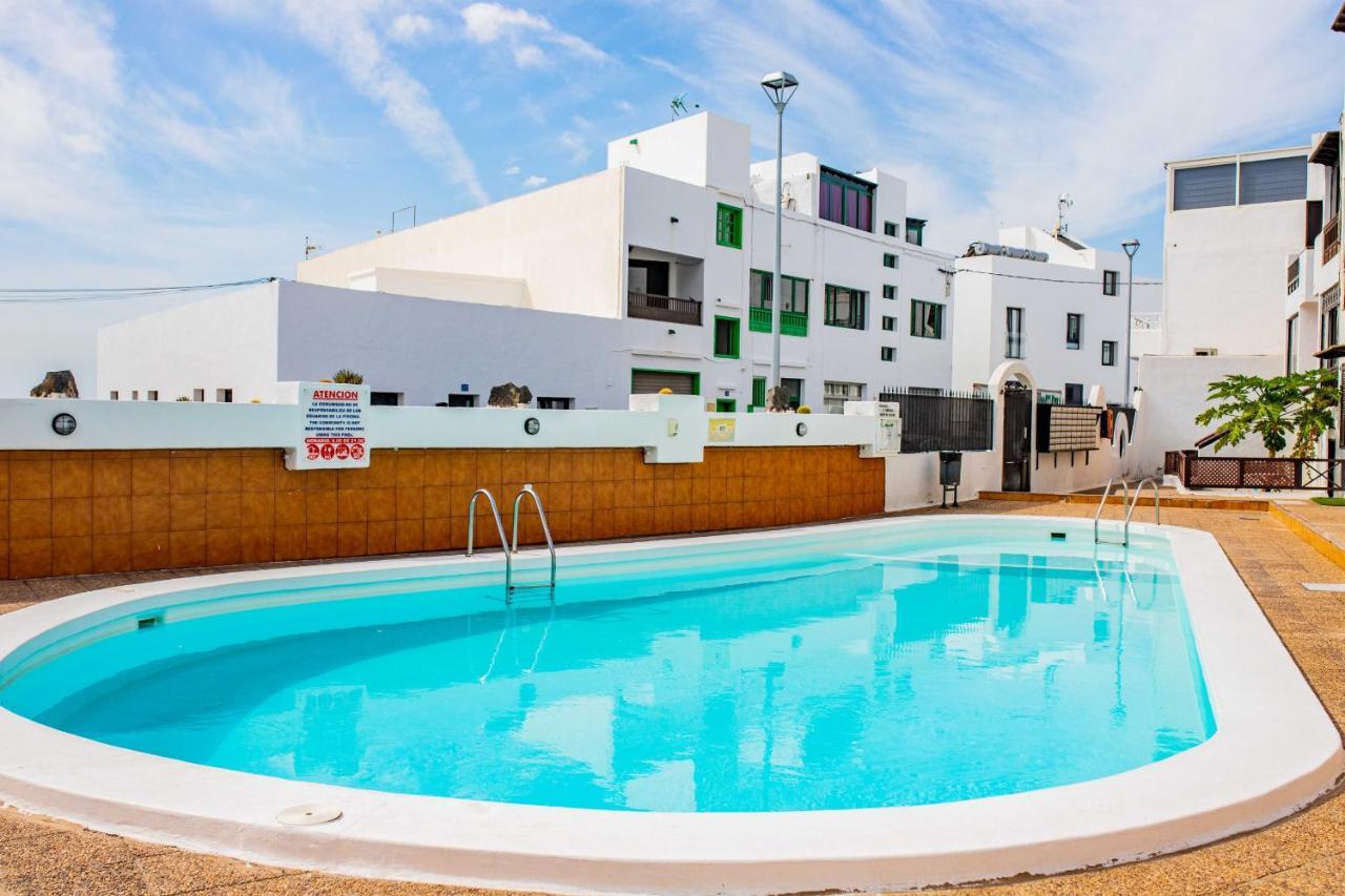 Apartment Sea Breeze