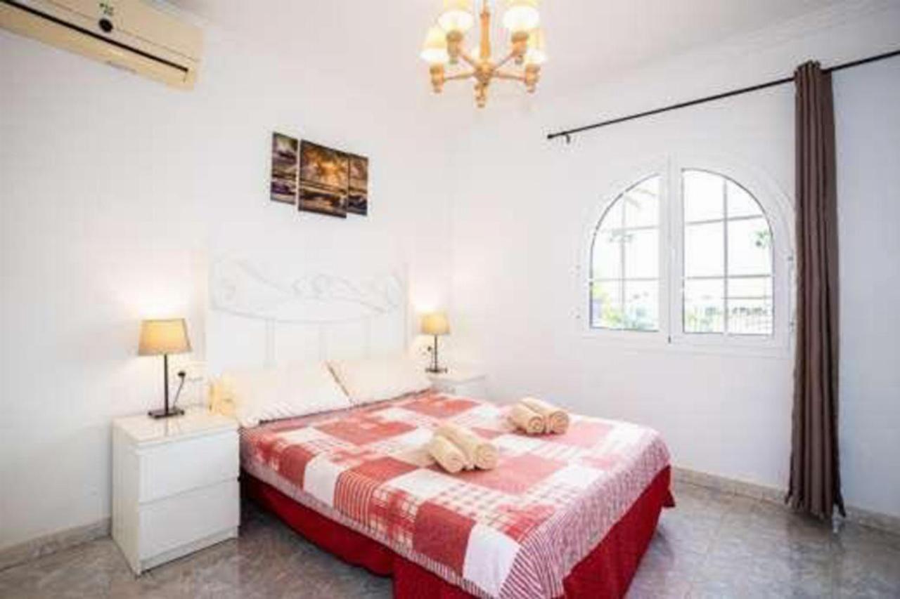Alisa Villa Tias