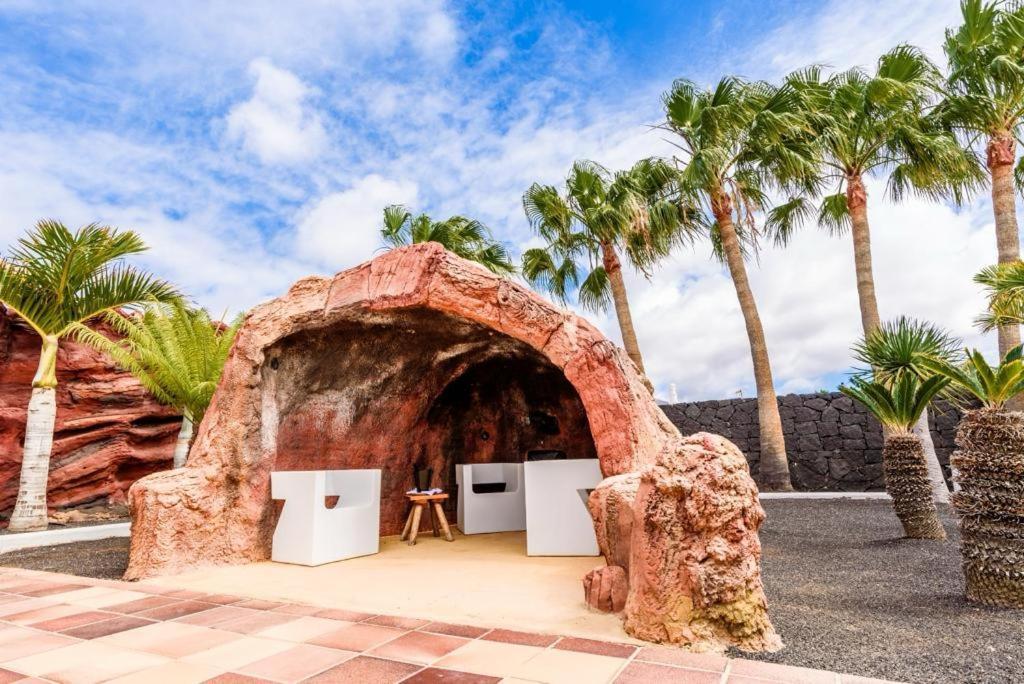 Lanzarote Olive *