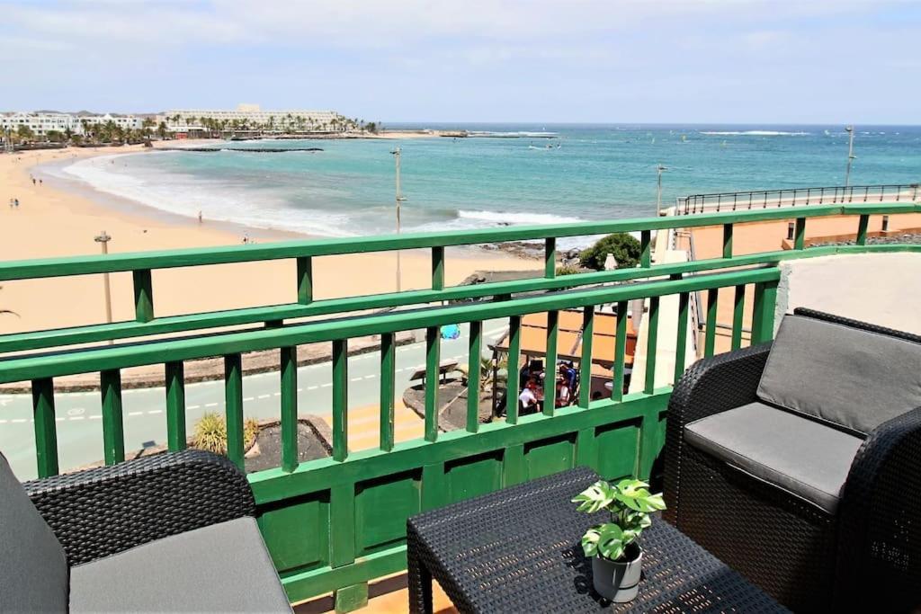 Cucharas Playa Terrace Sea Views Apartamento *