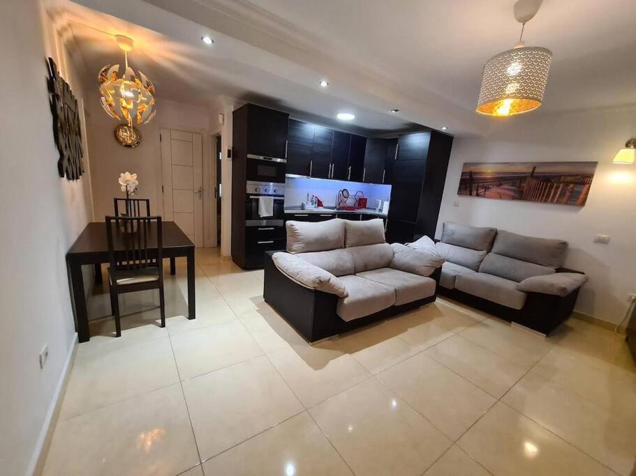 Apartamento Angelmoon Modern & Sea Views Puerto del Carmen (Lanzarote)