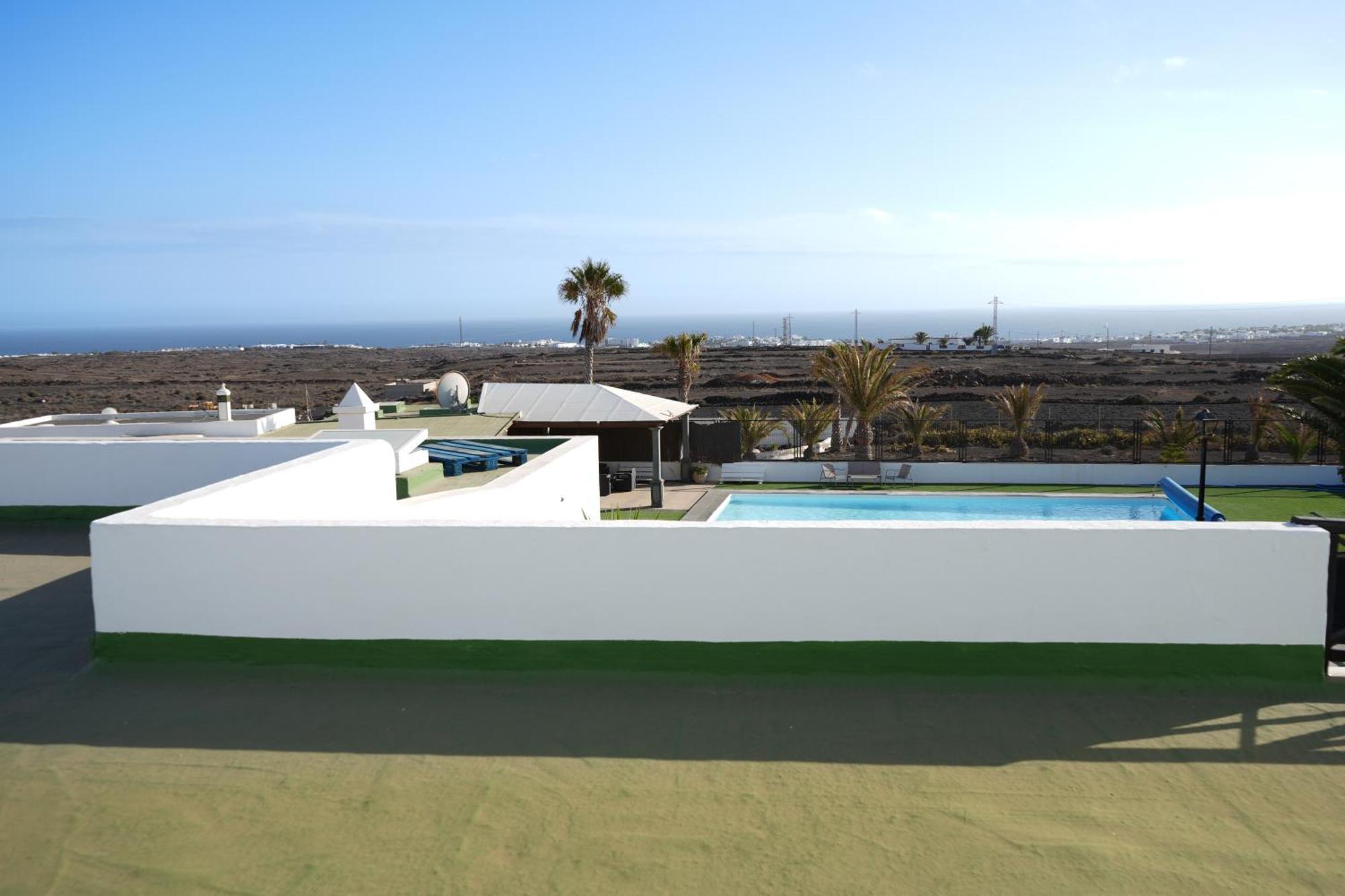 Villa Renovated Mahalo With Swimming Pool & Tennis Court