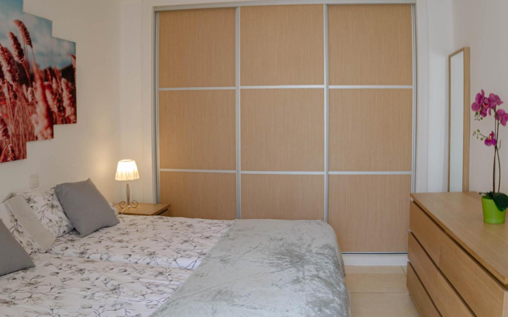 Angelmoon Modern & Sea Views *