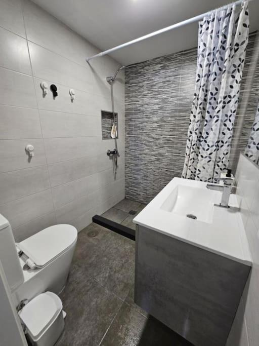 Angelmoon Modern & Sea Views Apartamento *