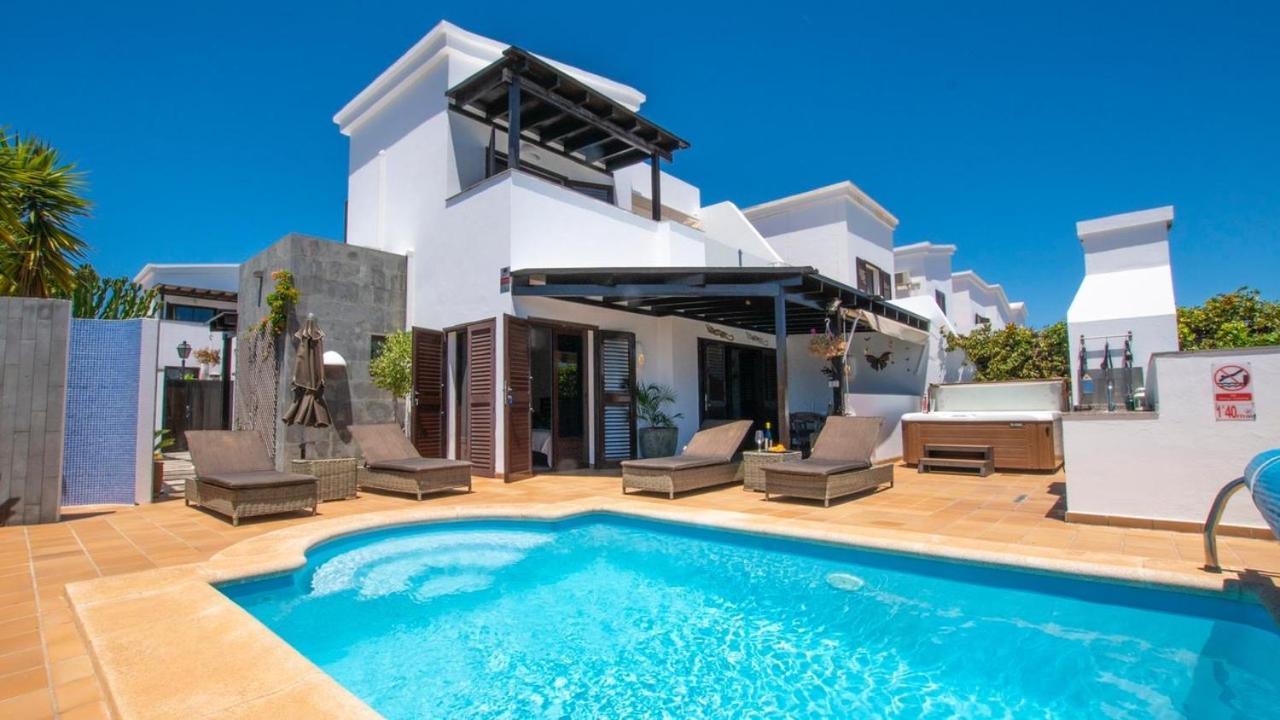 Solsidan Pool, Jacuzzi, A/c 15 Minutes Walking To Marina Rubicon Villa *