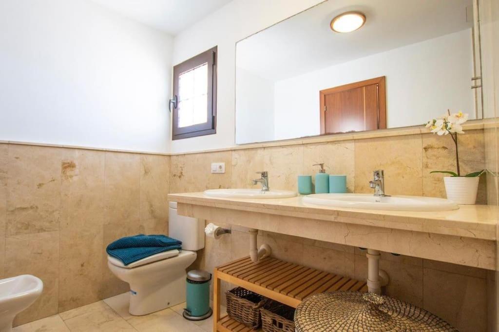 Solsidan Pool, Jacuzzi, A/c 15 Minutes Walking To Marina Rubicon * Playa Blanca (Lanzarote)