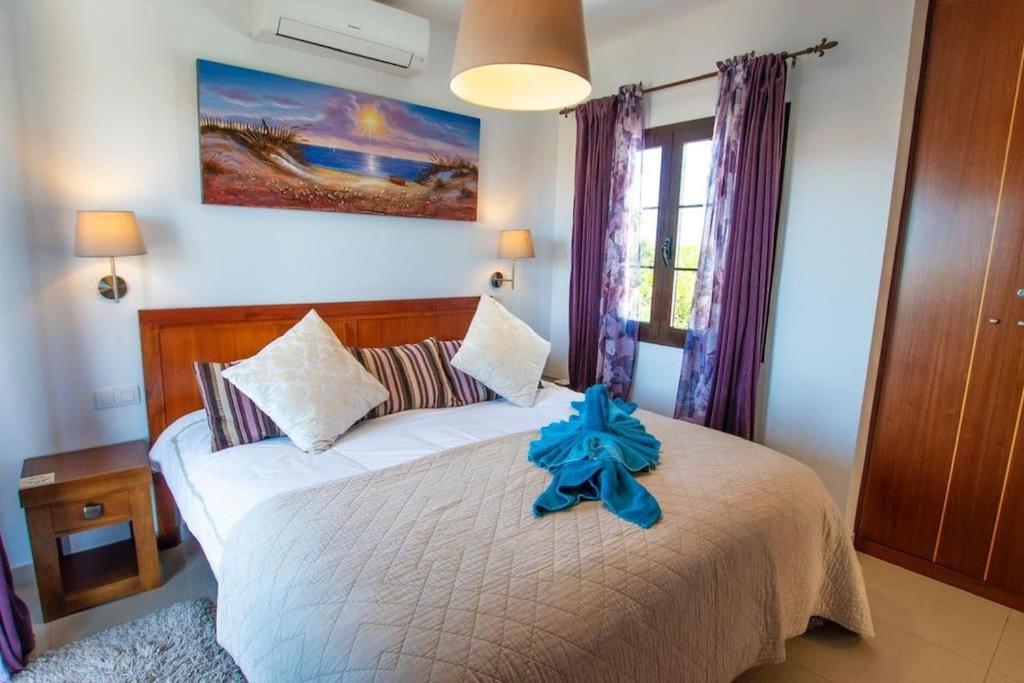 Villa Solsidan Pool, Jacuzzi, A/c 15 Minutes Walking To Marina Rubicon *