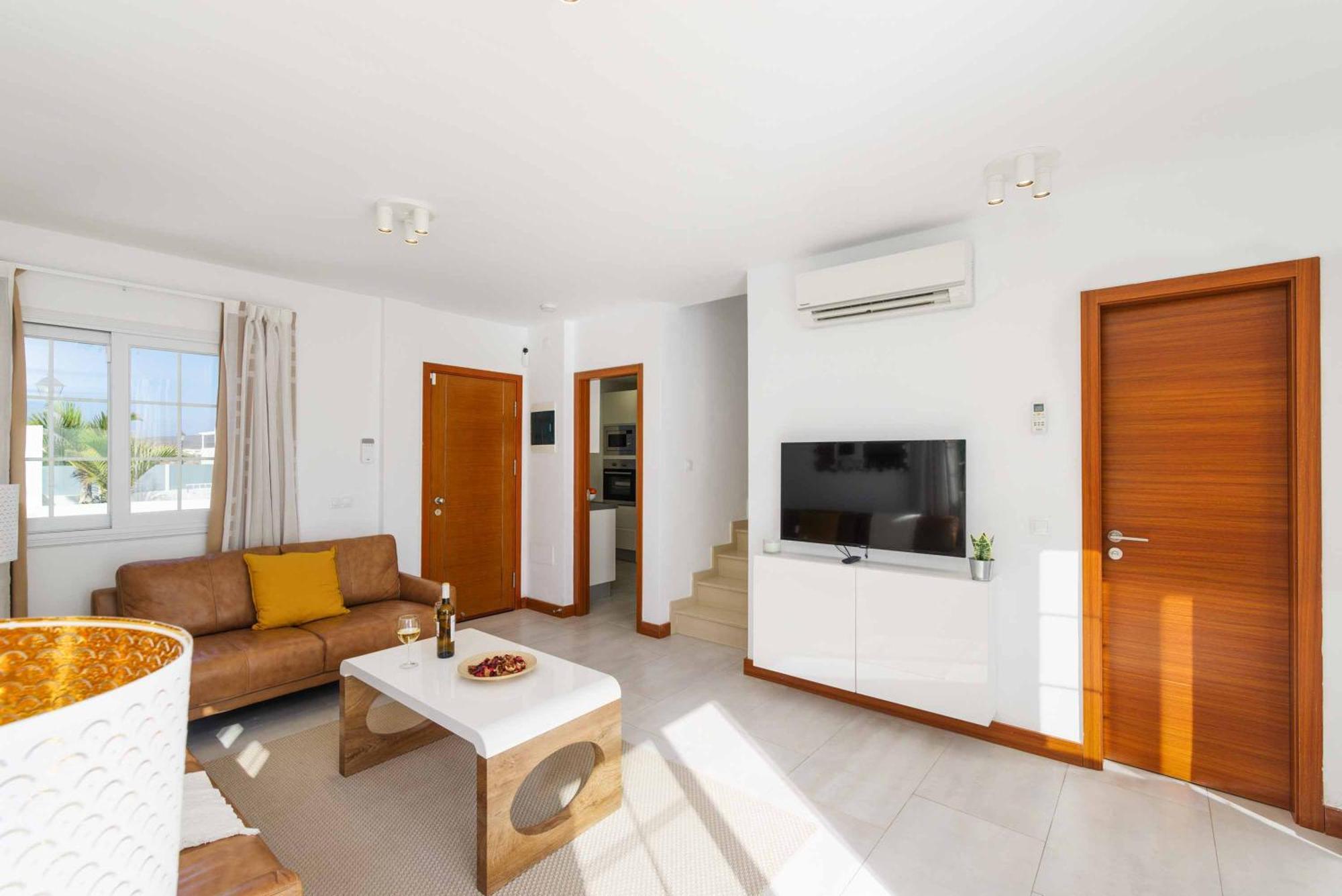 Marisol Villa *