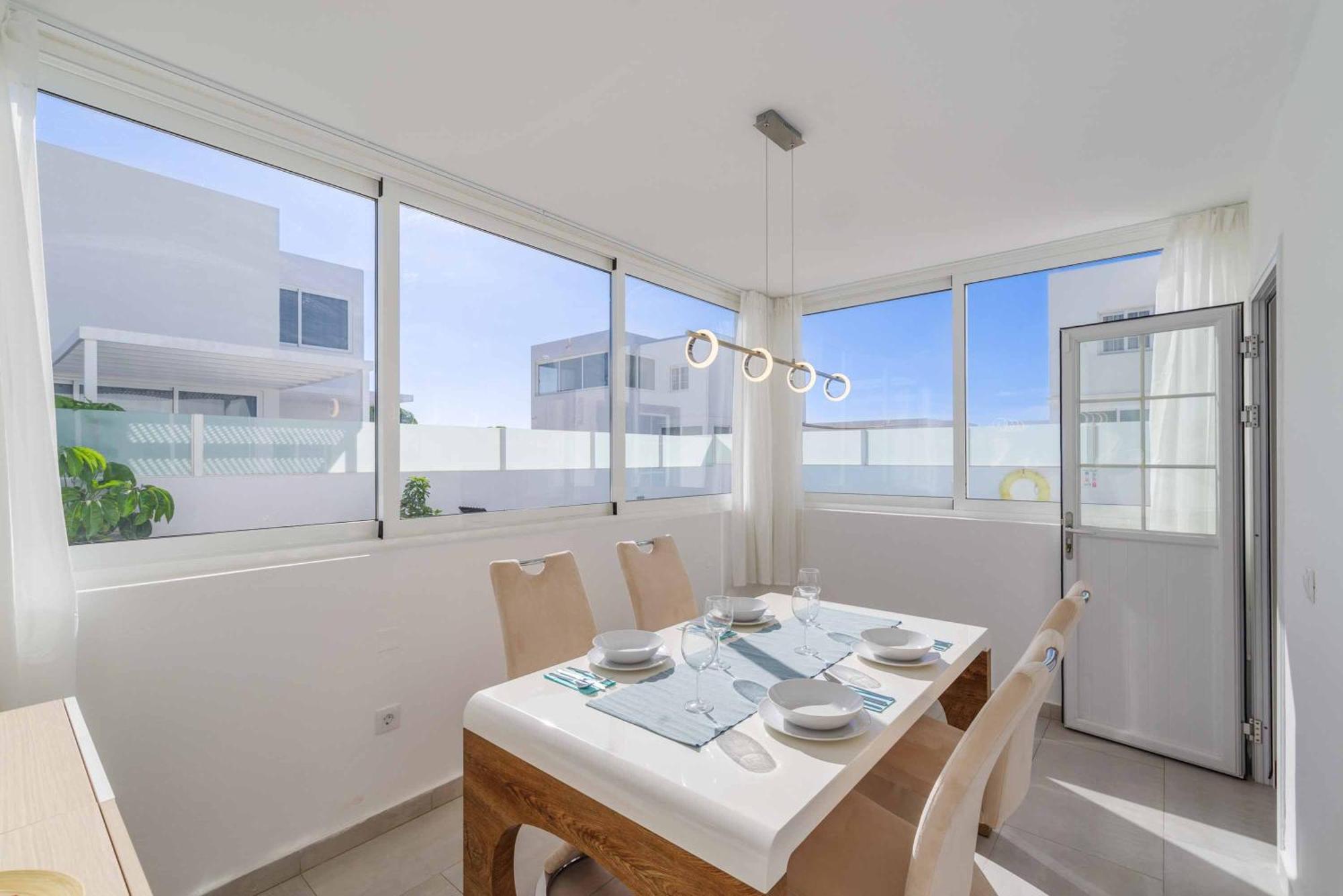 Marisol Villa Playa Blanca (Lanzarote)