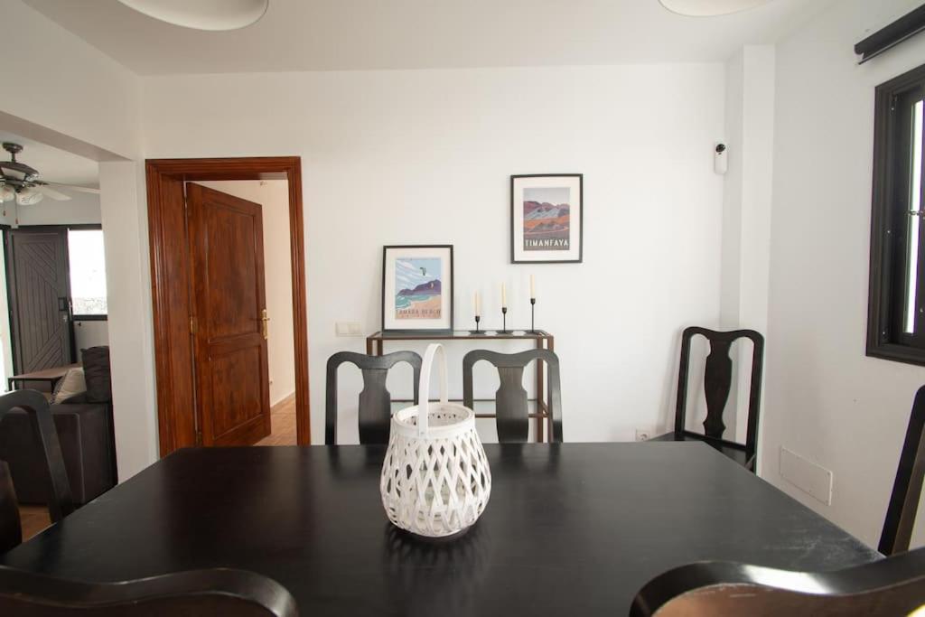 Casa Marlay Spacious, Heated Pool, Bbq & Fast Wi-fi Only 15 Minutes Walk To Town Сasa de vacaciones