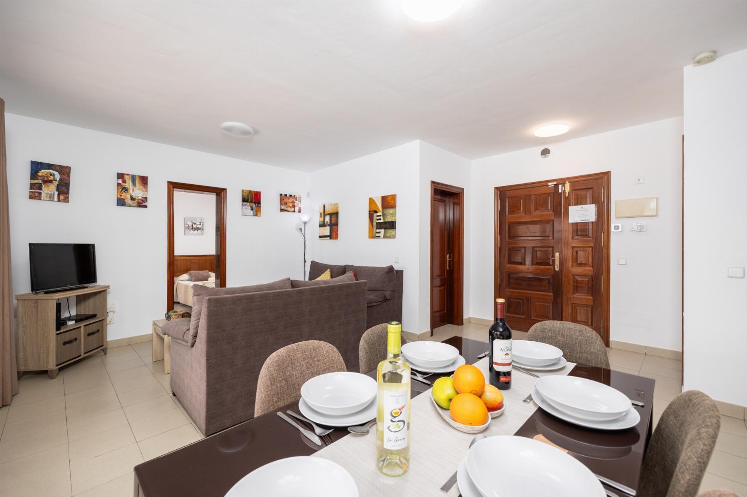 Blanca Villa *