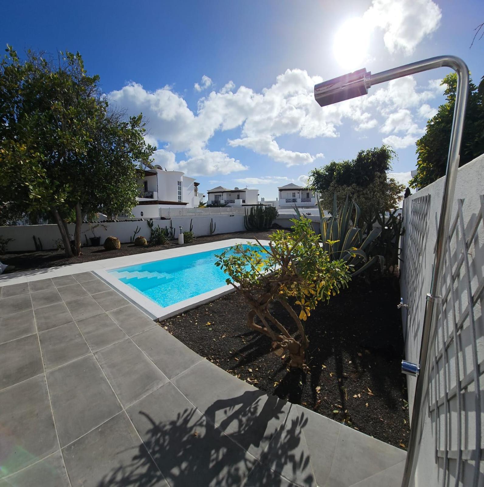 Villa Anna With Heated Pool