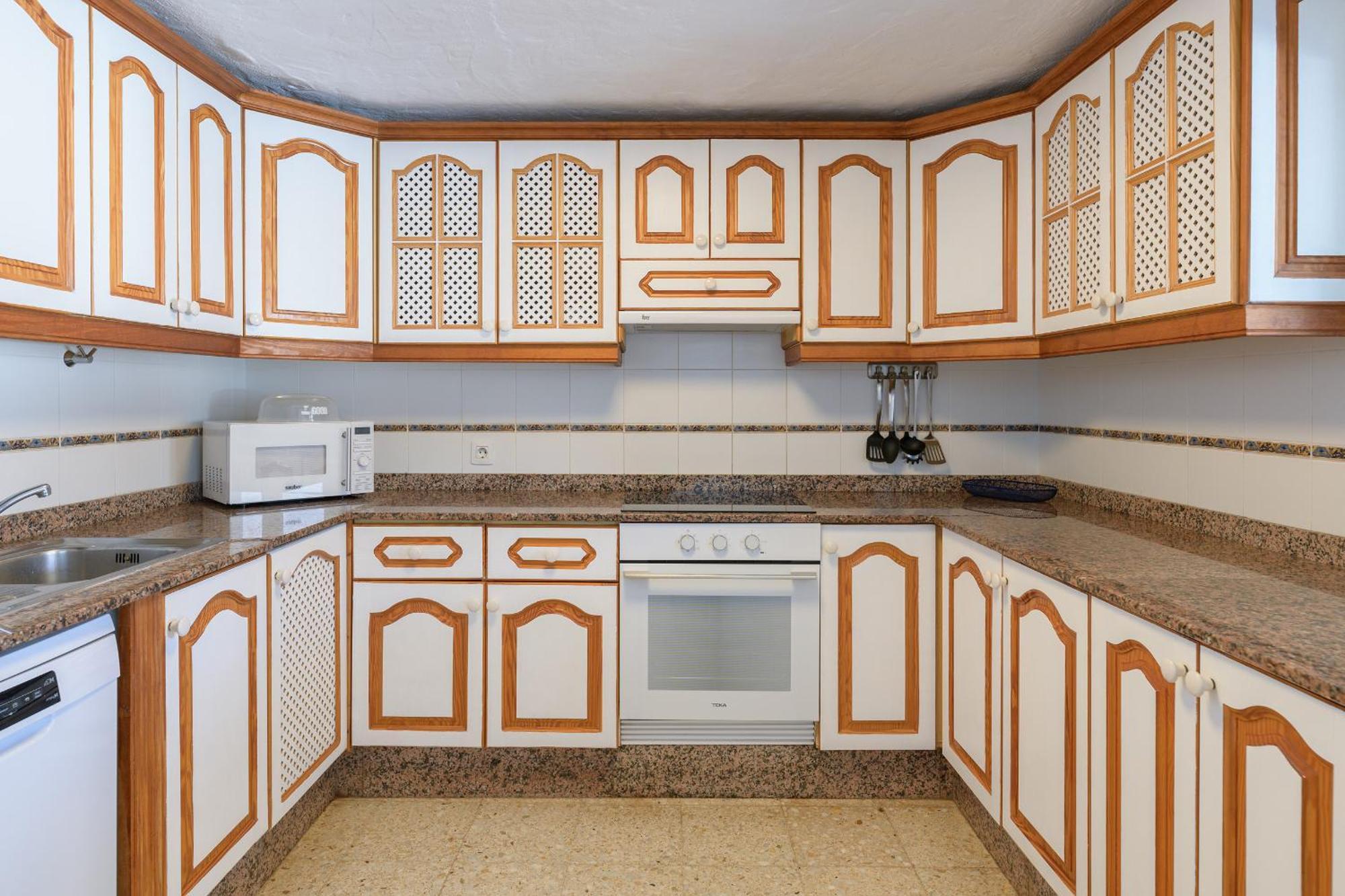 Chalet Caracolillos, La Casa Famara
