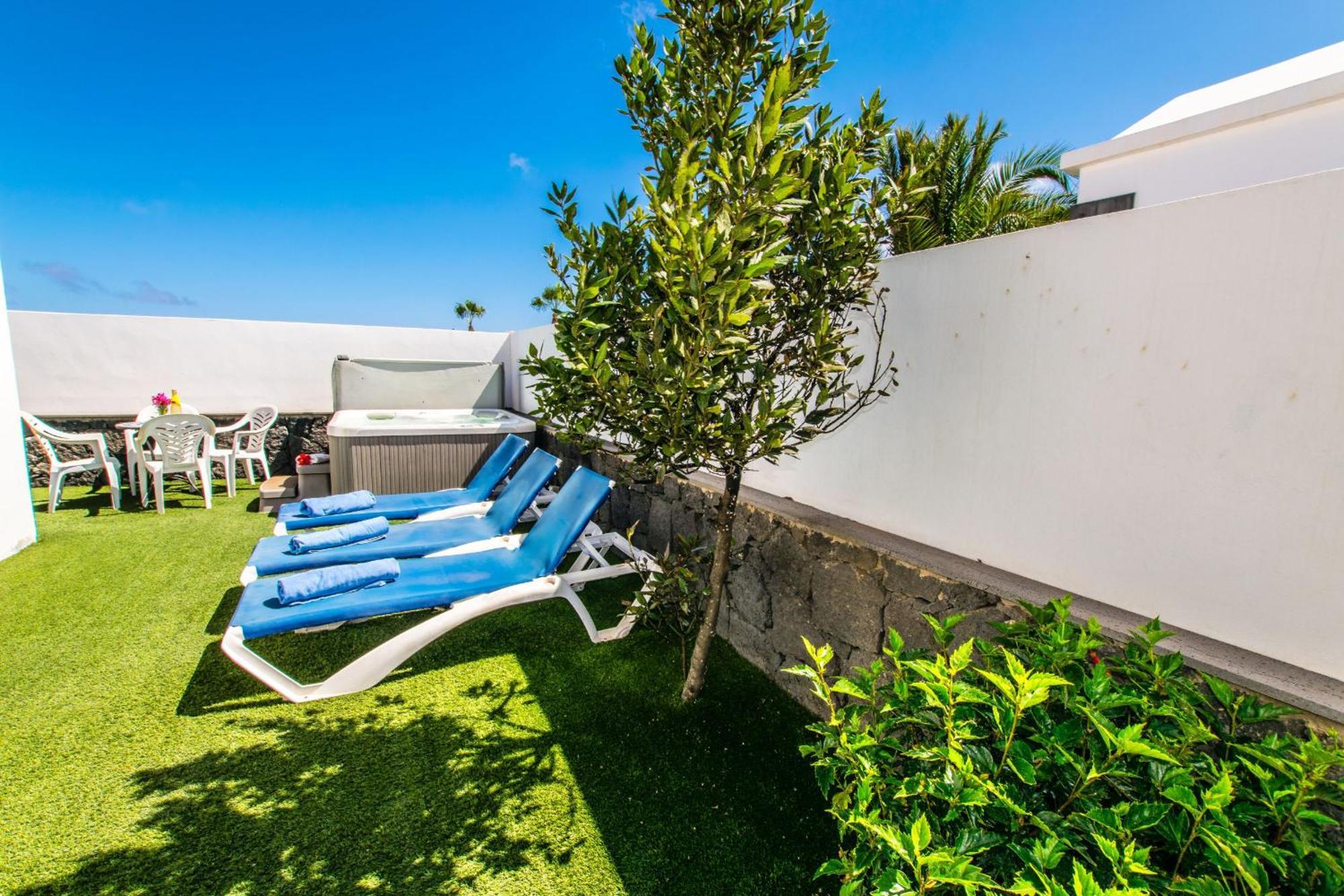 Villa Alegranza - Lh190 By Now Ltd *