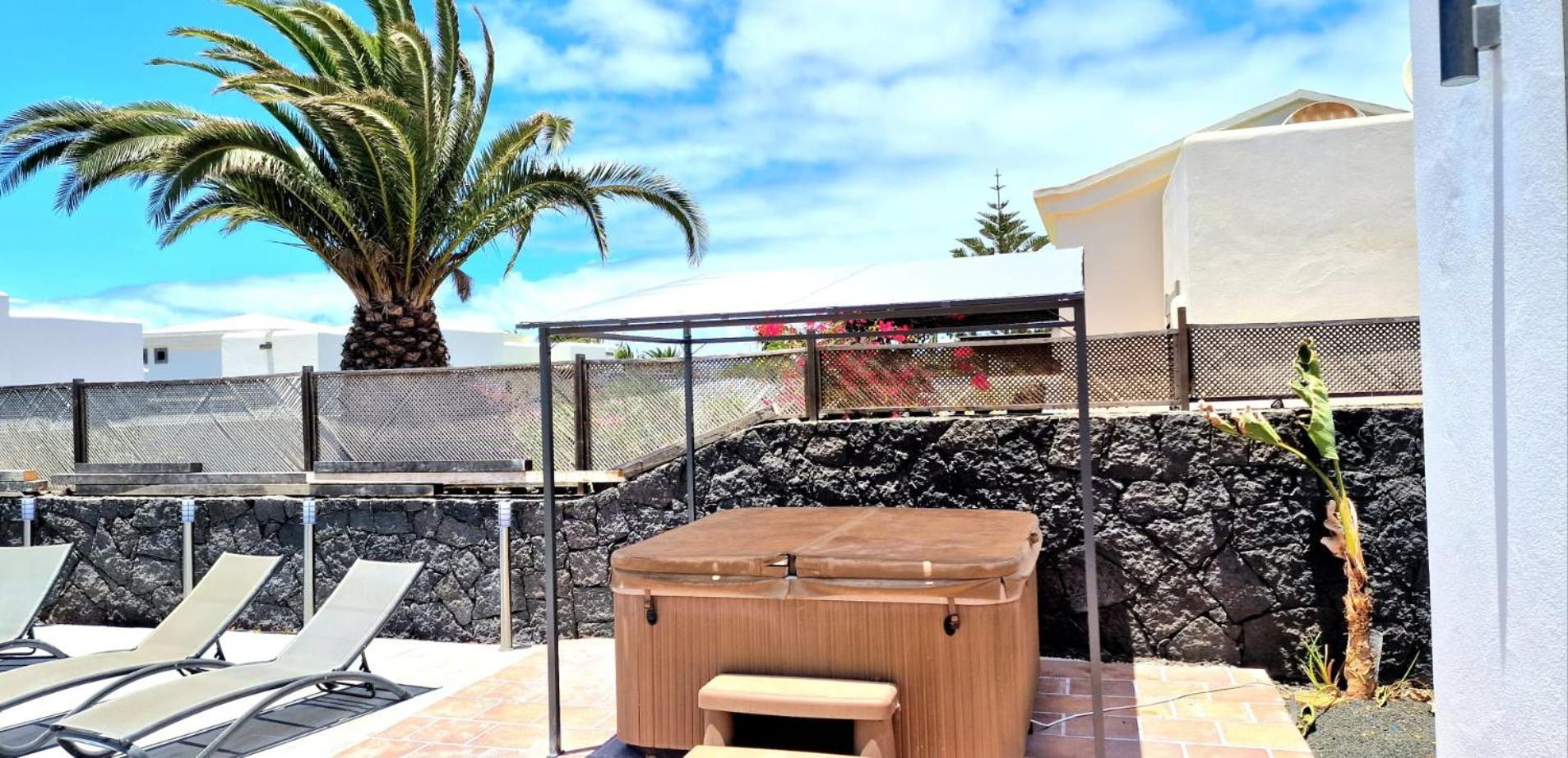 Casa De Nefertiti Playa Blanca (Lanzarote)
