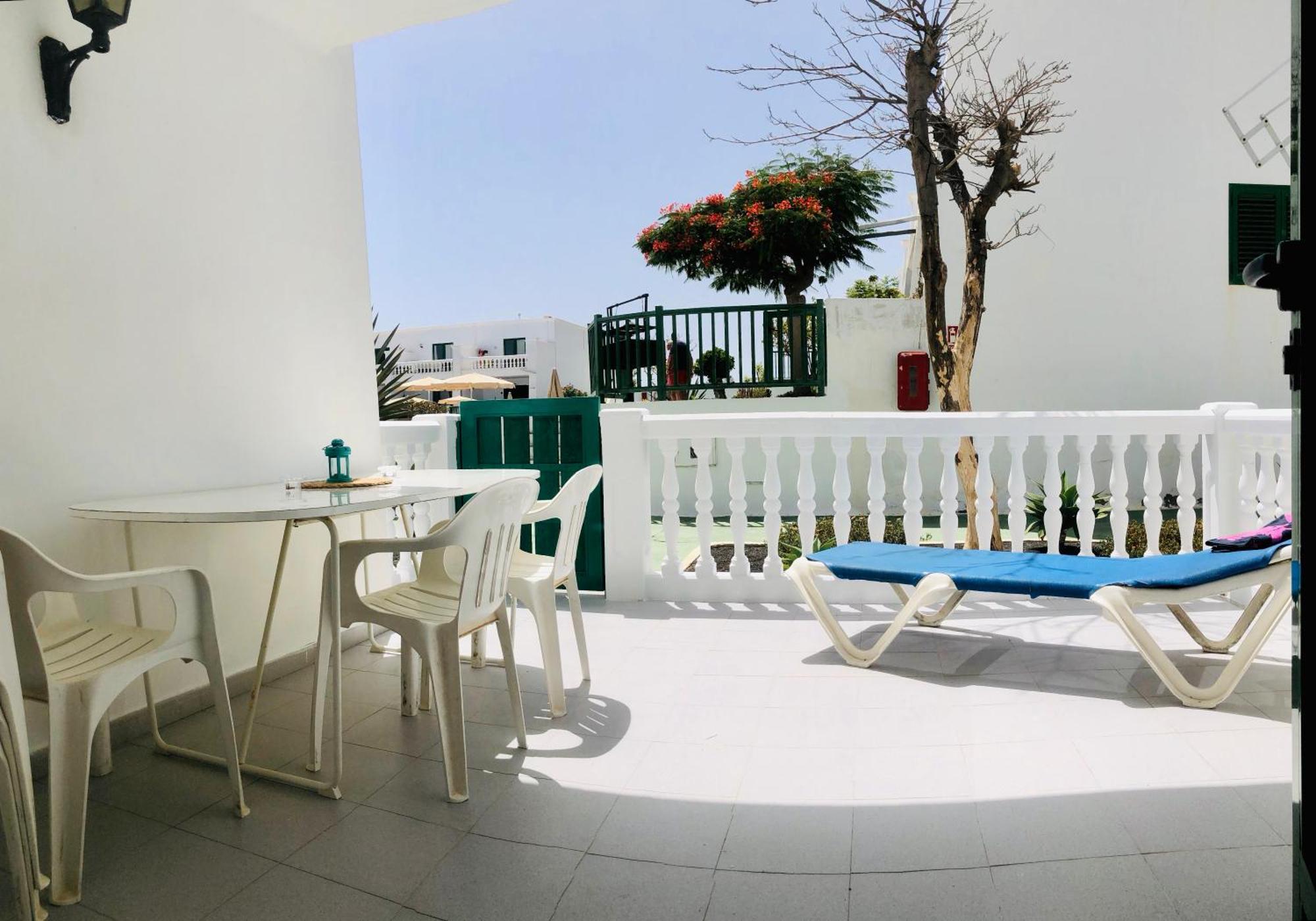 Florencia, With Pool & Wifi In Puerto Del Carmen Apartment