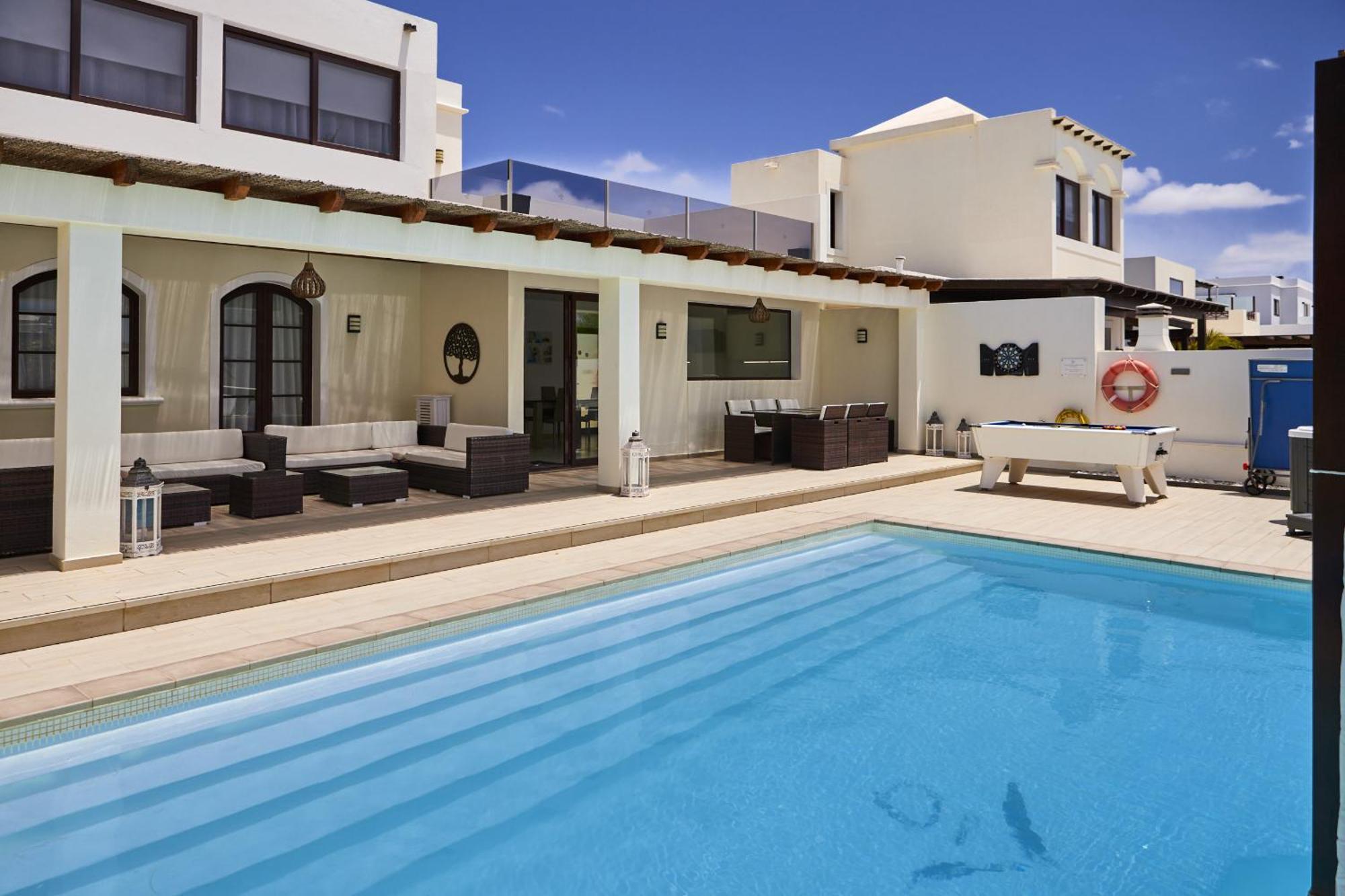Bella Valen - Lh170 By Now Ltd Playa Blanca (Lanzarote)