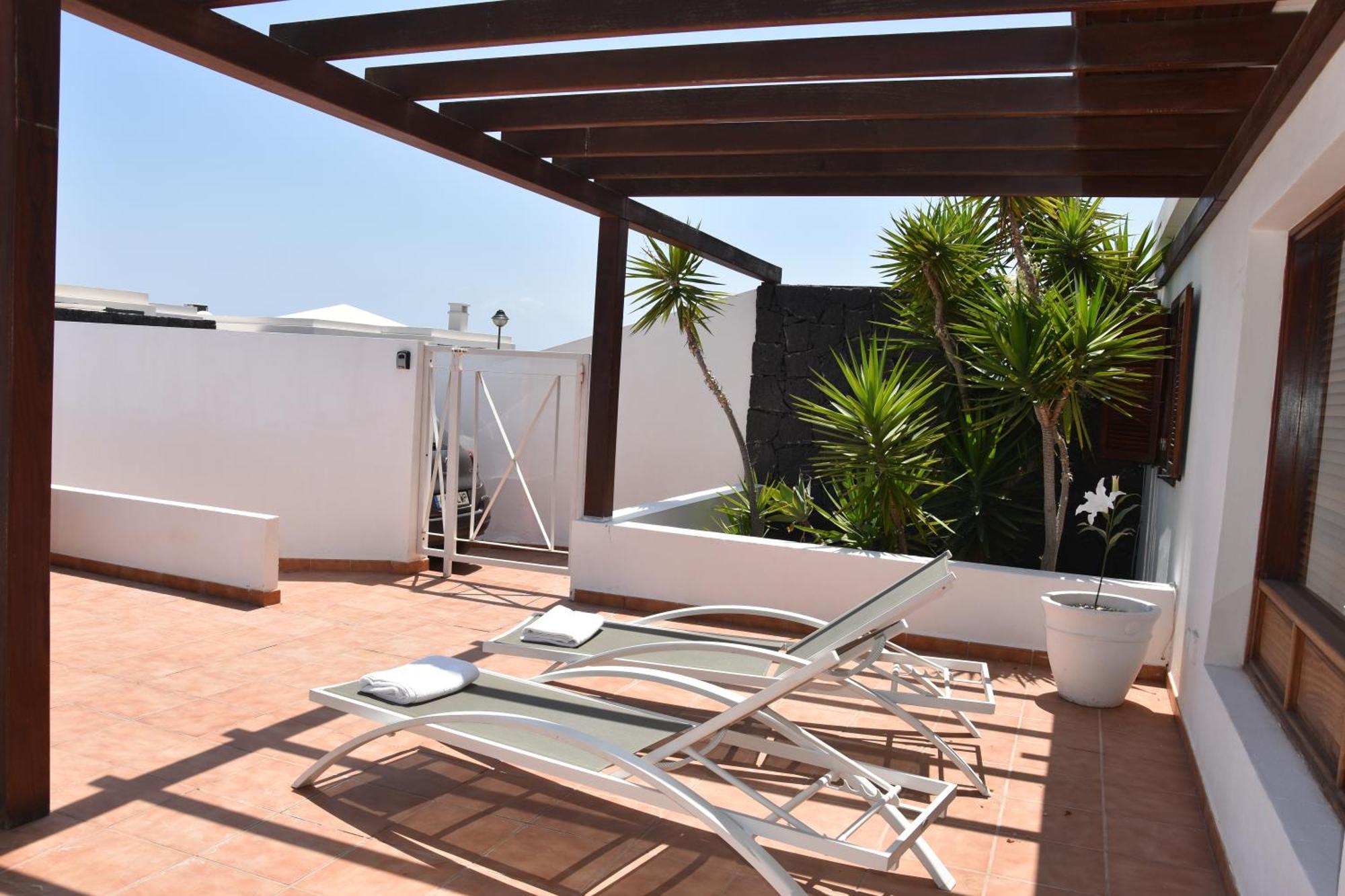 Happy Con Piscina Privada Playa Blanca (Lanzarote)