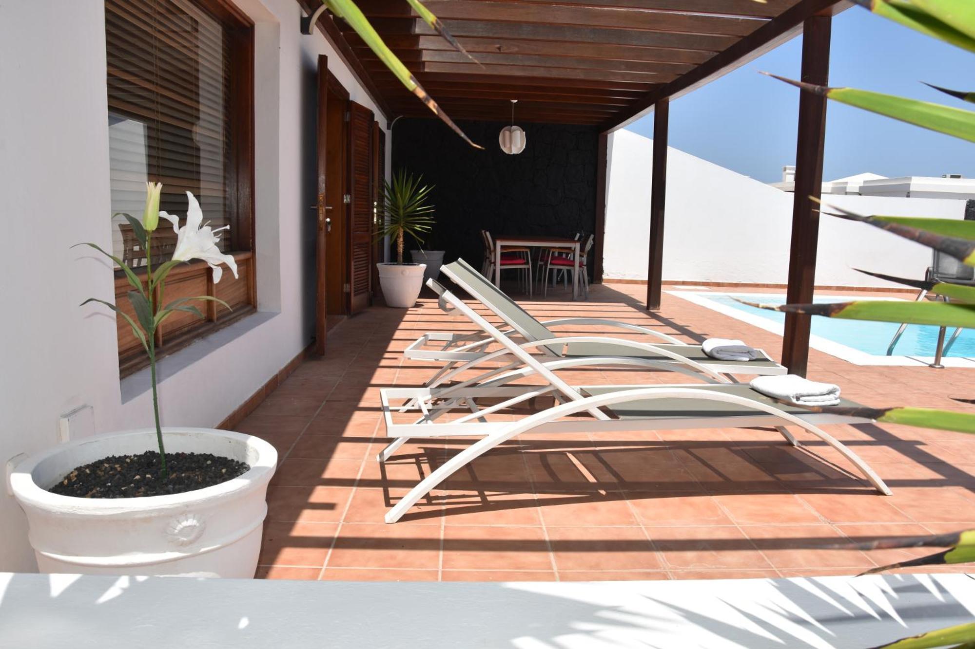 Happy Con Piscina Privada Villa *