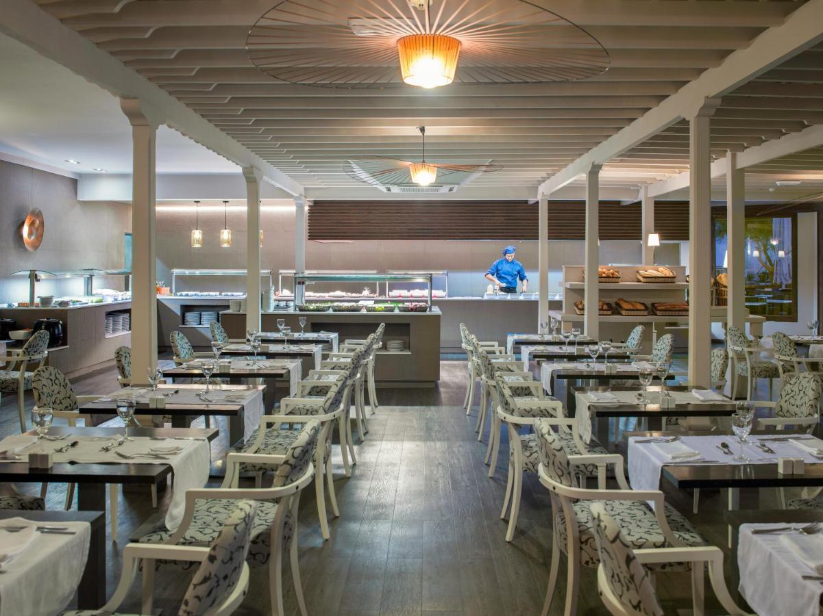 Boutique H10 White - Adults Only Hotel Playa Blanca (Lanzarote)