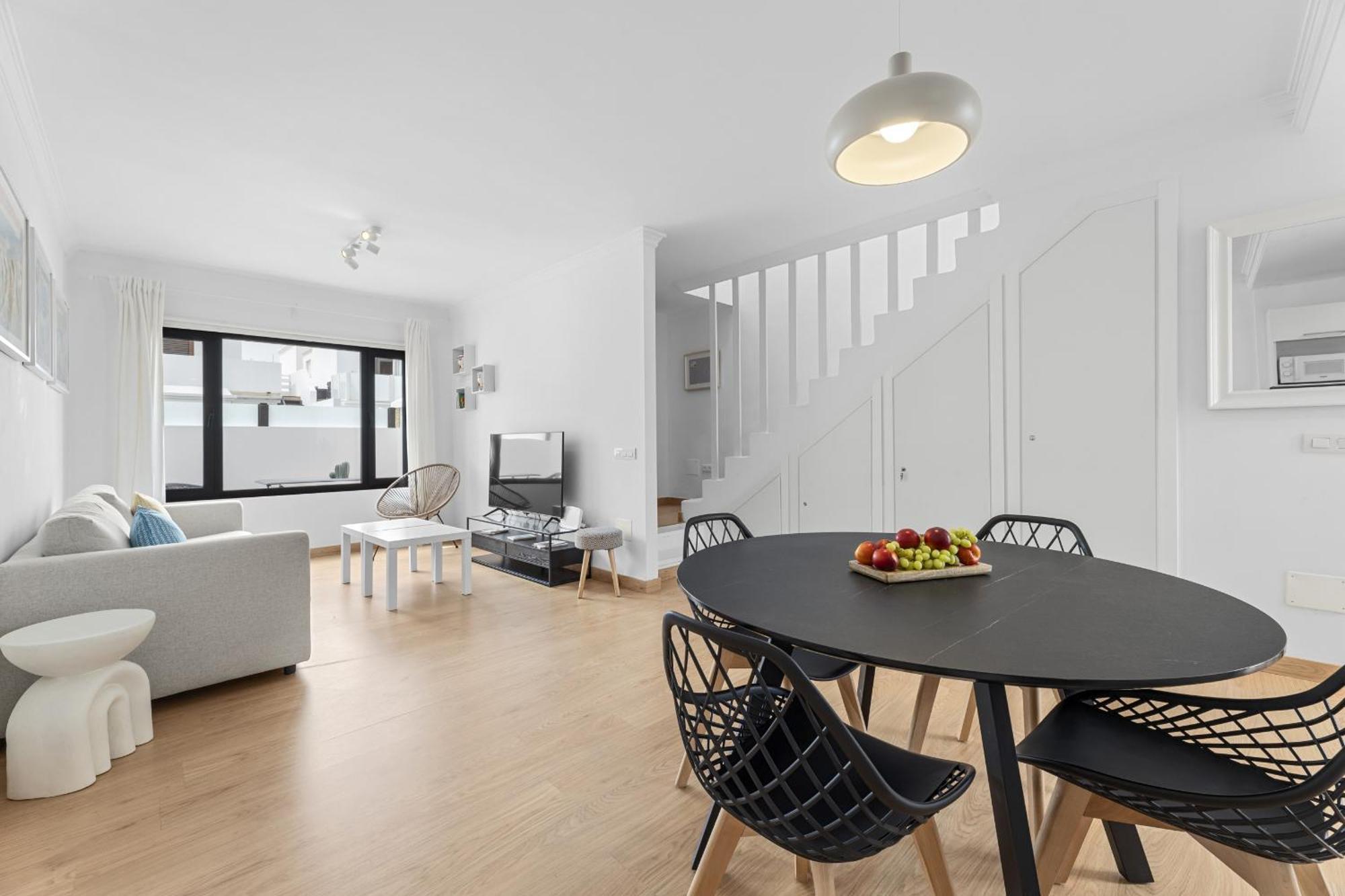 Holiday home Casahost Casa Hola *